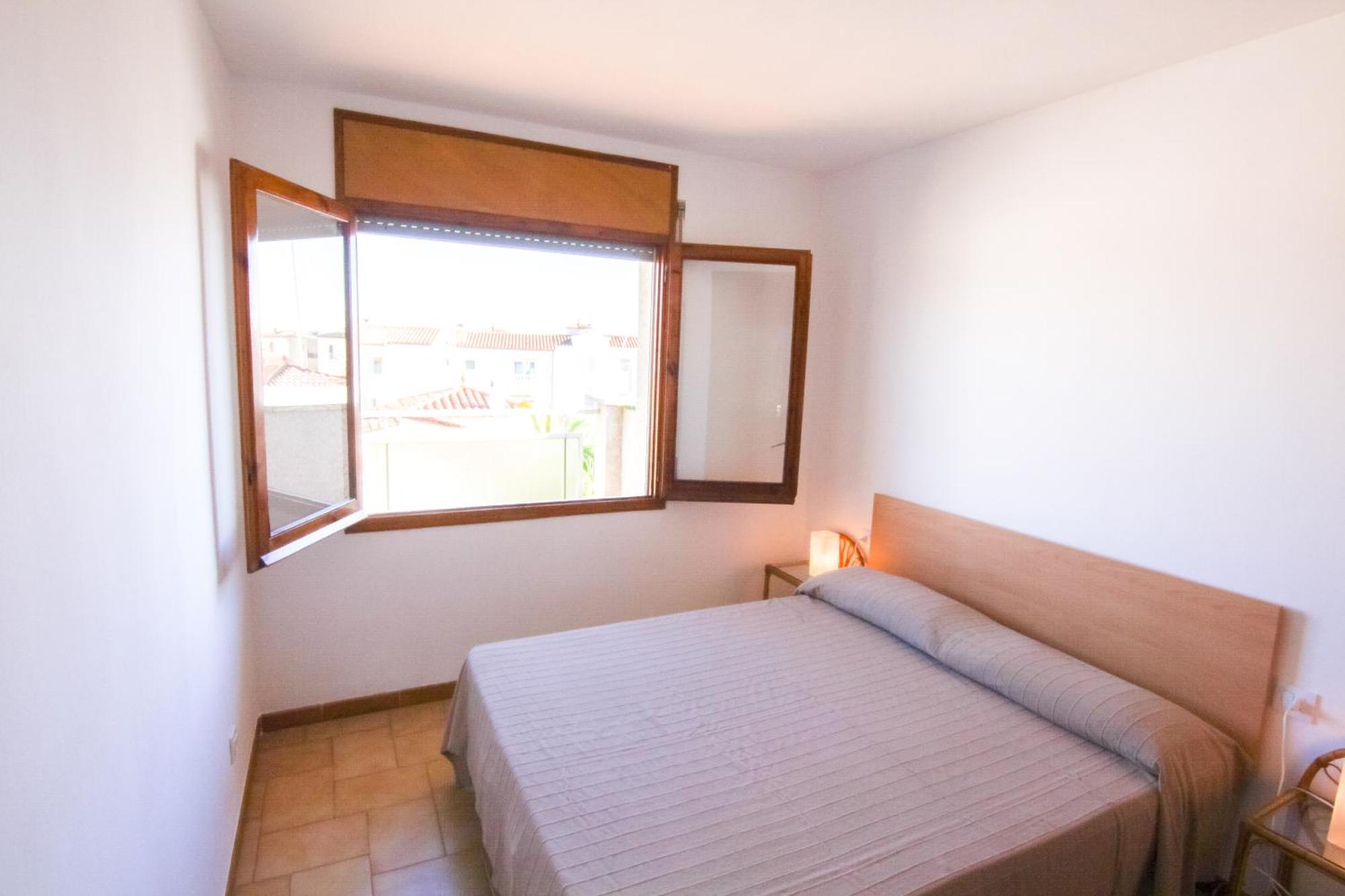 Edificio La Sardana Daire Empuriabrava Oda fotoğraf